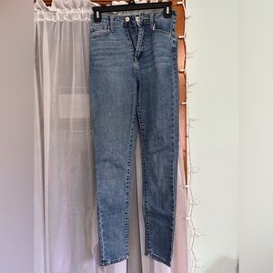 Forever 21 Women’s Jeans Size 25